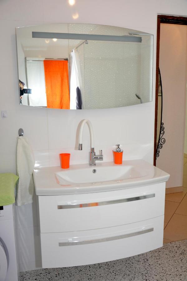 Apartment Rita Senj  Extérieur photo