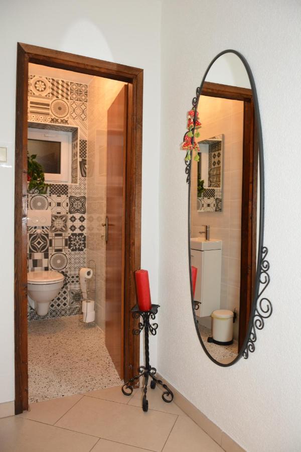 Apartment Rita Senj  Extérieur photo
